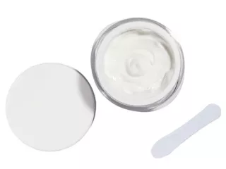 AVENE Revitalizing Nourishing sejas krēms, 50 ml