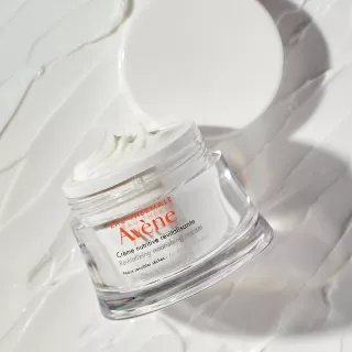 AVENE Revitalizing Nourishing sejas krēms, 50 ml