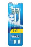 ORAL-B 3D White 40 Medium zobu birste, 2 gab.