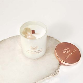 CRYSTALLOVE Clear Quartz & Bergamot Candle aromātiskā svece, 1 gab.