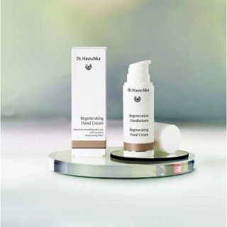 DR. HAUSCHKA Regenerating roku krēms, 50 ml