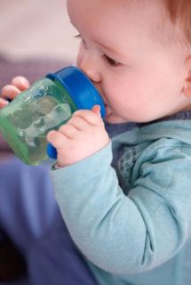 PHILIPS Avent Easy Sip 6m+, 200 ml (zaļa) krūzīte ar rokturiem, 1 gab.